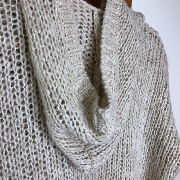 Cable Knit Crochet Sweater Hoodie Sz Medium Pullover Cabin Core Cozy Soft Pocket - Picture 4 of 11